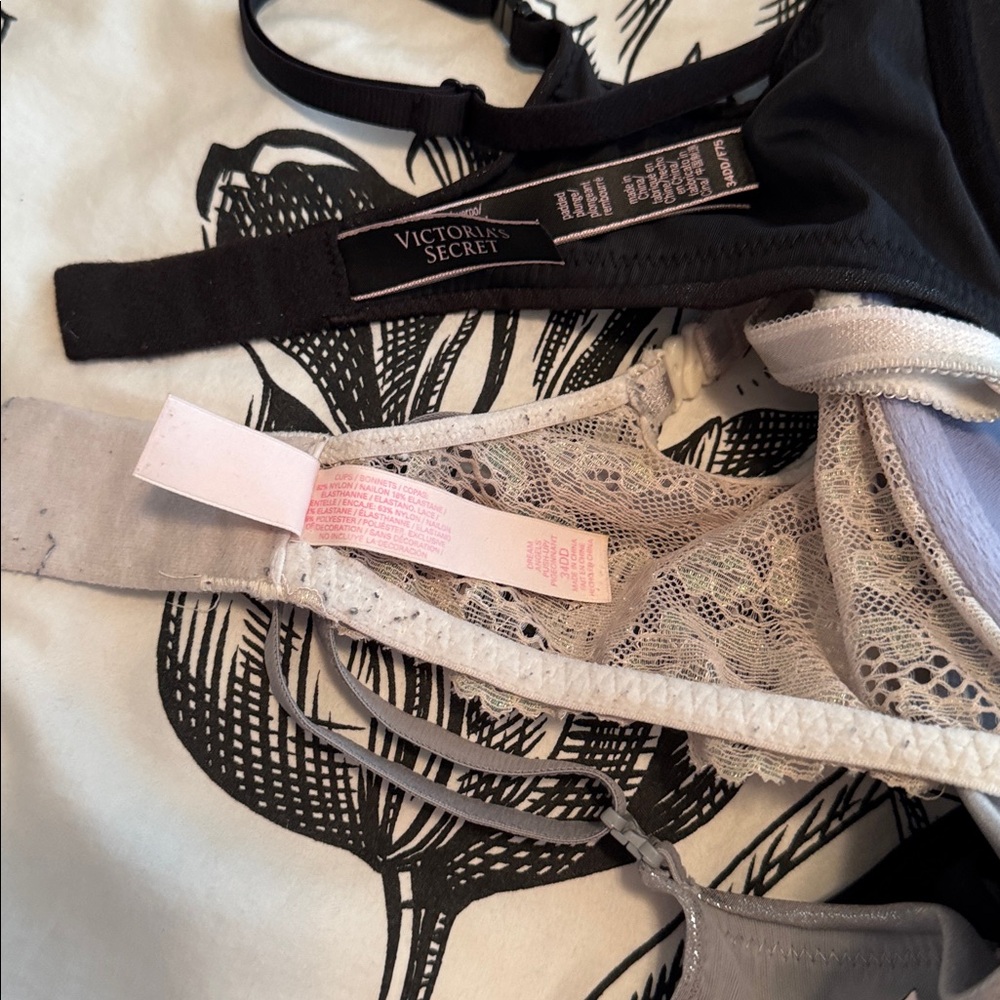 Bundle❗️Victoria's Secret Black and Gray Lace Bra Set - Picture 4 of 5